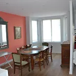 Kerjacnine, à 300 M Du Port, Maison 7 Couchages Avec Grand Jardin *
