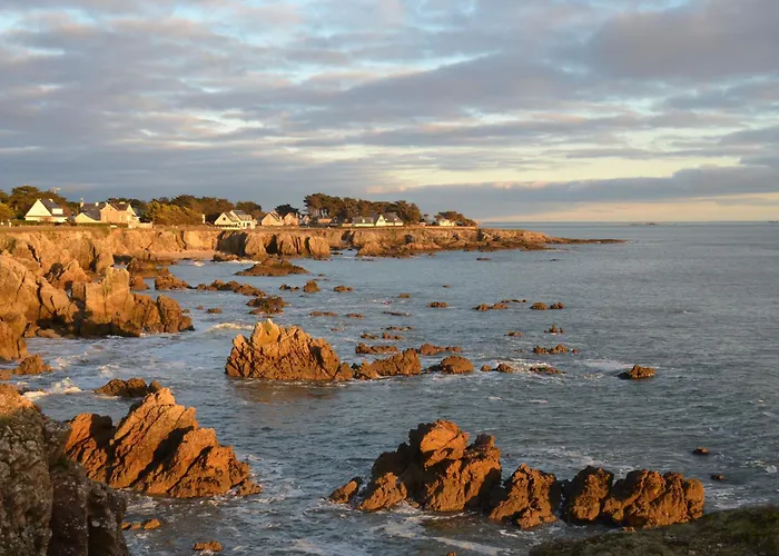 度假居 Kerjacnine, A 300 M Du Port, Maison 7 Couchages Avec Grand Jardin 勒宝利古恩